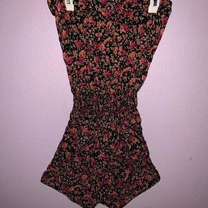 FLORAL STRAPLESS ROMPER